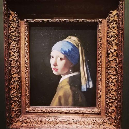 荷兰画家维米尔戴珍珠耳环女孩