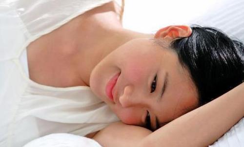 睡觉流口水可能预示着6种身体毛病