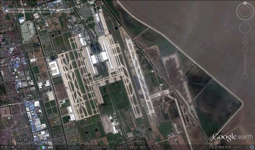 上海浦东机场跑道有多长
