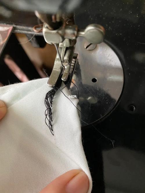 老式缝纫机底线缠绕解决