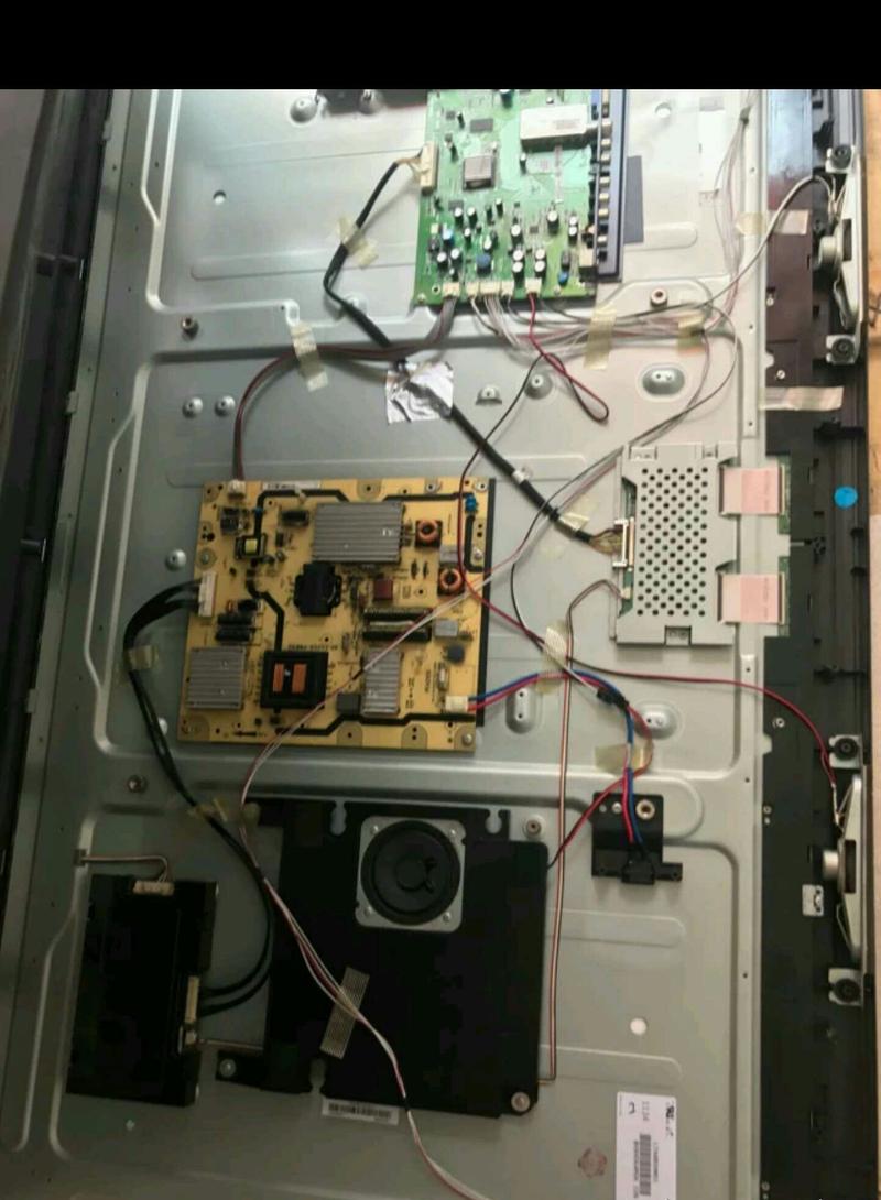 专业维修液晶电视机液晶屏幕维修 修电视 修液晶电视