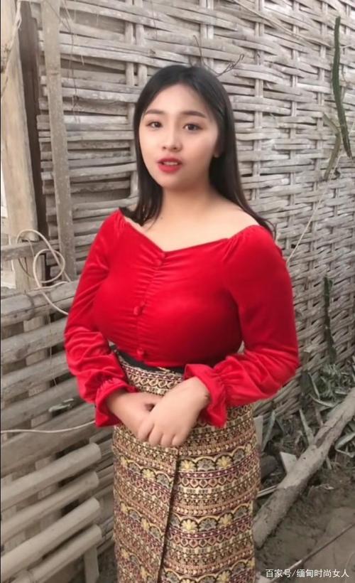 缅甸北部少数民族美女