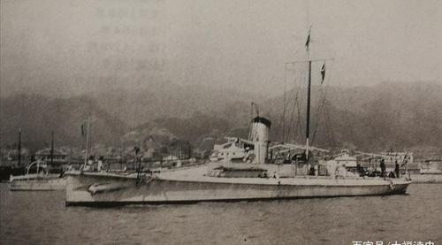 实拍清朝北洋水师的14艘主力战舰,图七一直服役到1965年!