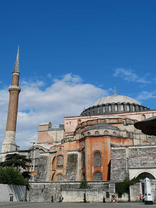 来自星月国的问候～伊斯坦布尔 写美篇圣索菲亚大教堂 蓝色清真寺