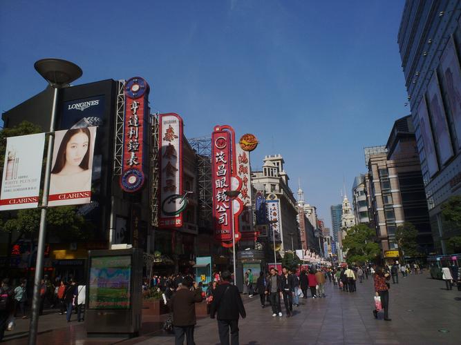 【携程攻略】上海南京路步行街适合朋友出游购物吗,南京路步行街朋友