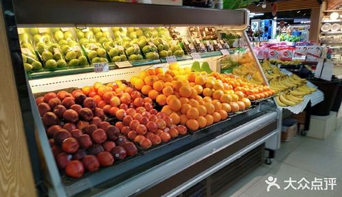 珠海有很多家分店超市内设有蔬菜水果生鲜肉食区