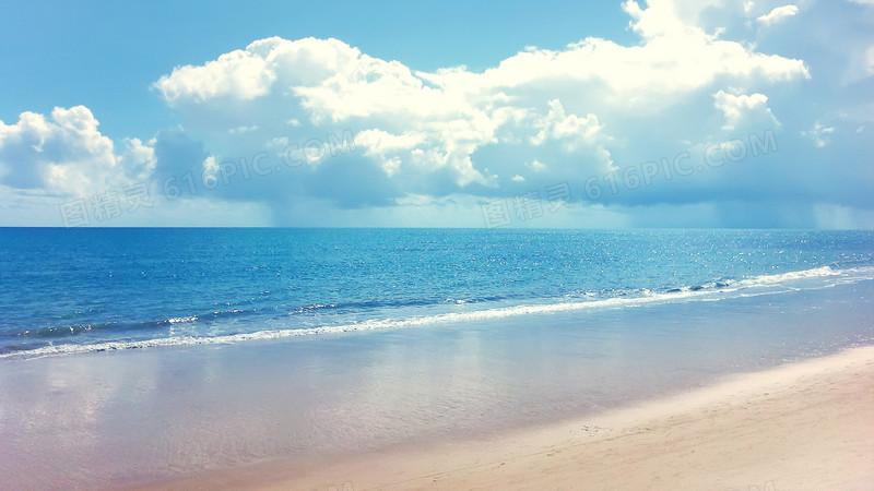 大海海滩蓝天白云