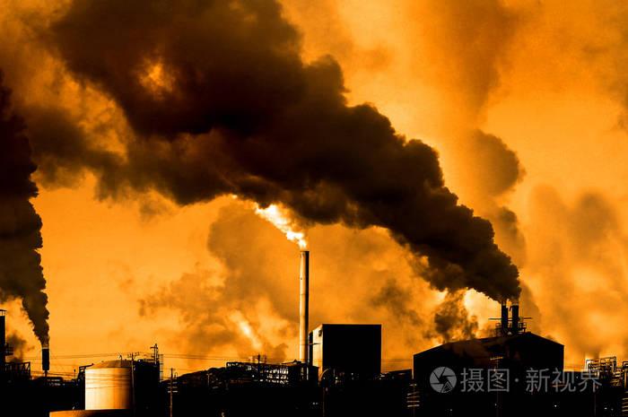 发电厂或工厂在空气或大气中产生污染