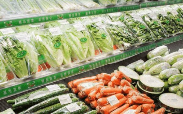 为什么超市蔬菜用保鲜膜绑起来卖? 超市大妈揭秘