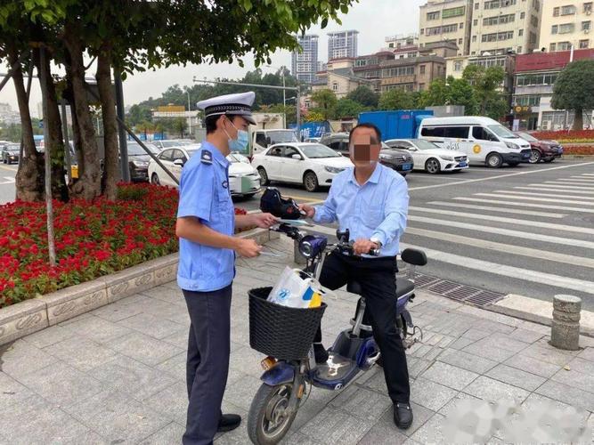 深圳交警将在已完成电动车备案工作的宝安区,坪山区,光明区,大鹏新区
