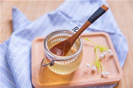 口腔溃疡喝蜂蜜水有用吗蜂蜜水能治疗口腔溃疡吗