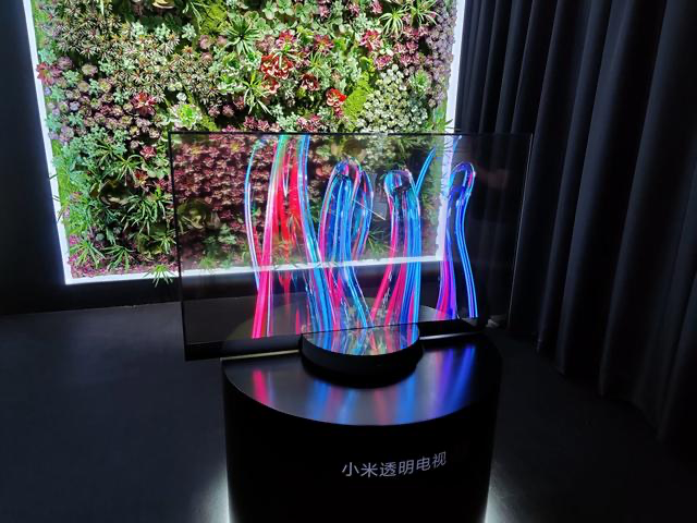 小米出品全球首款透明电视,售价49999元__凤凰网