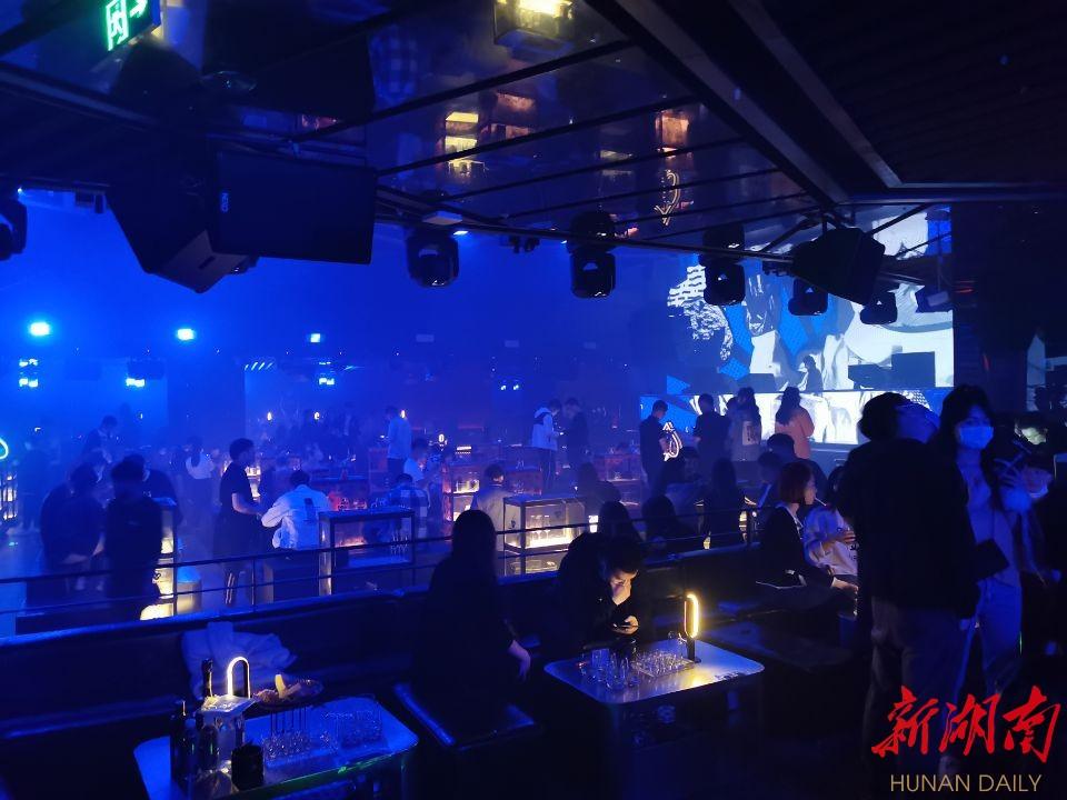 记者探访长沙市酒吧,ktv娱乐行业复业情况