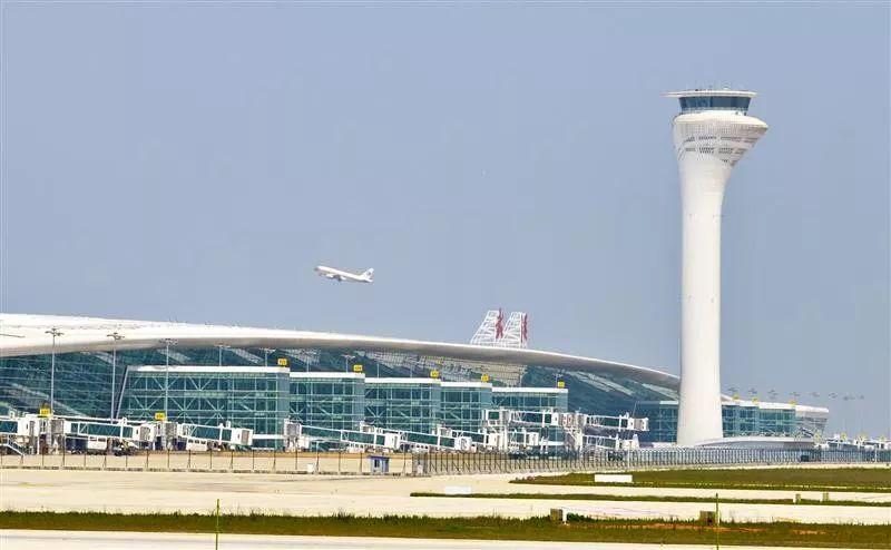 武汉天河国际机场是中国八大区域枢纽机场之一吗