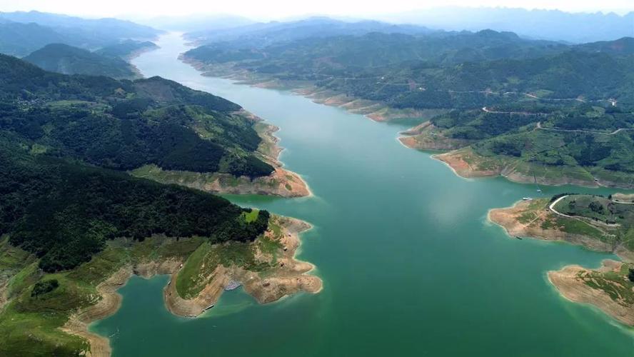 珠航局珠江黄金水道建设步入快车道内河货运量达95亿吨图
