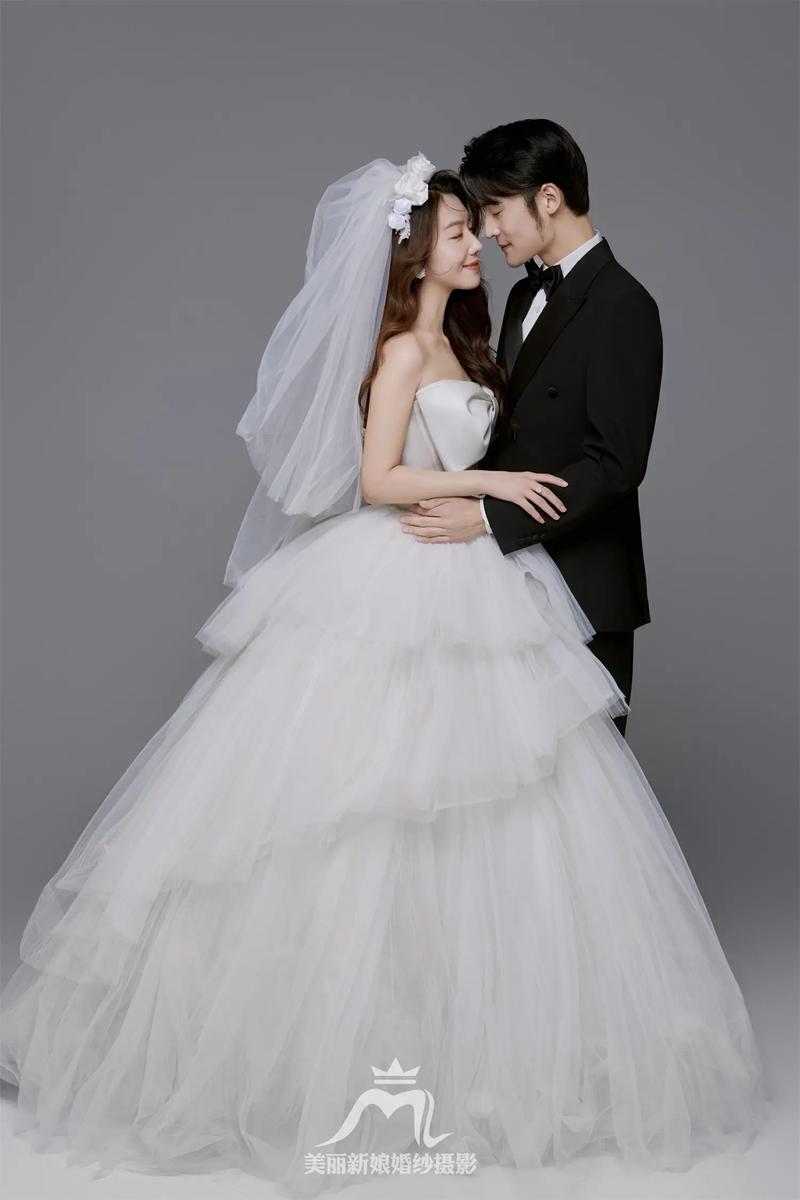 韩式内景婚纱照婚纱摄影.光阴这么好,光影这么俏,何必为了盲 - 抖音