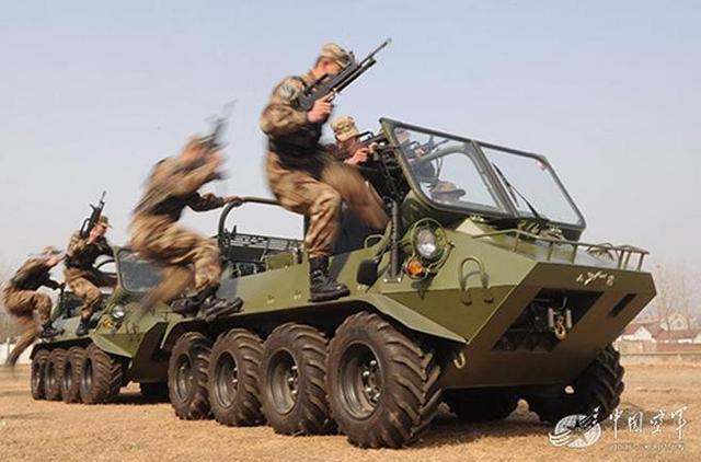 加速解放军实现全面机械化!第三代猛士轻型装甲车全力突击生产