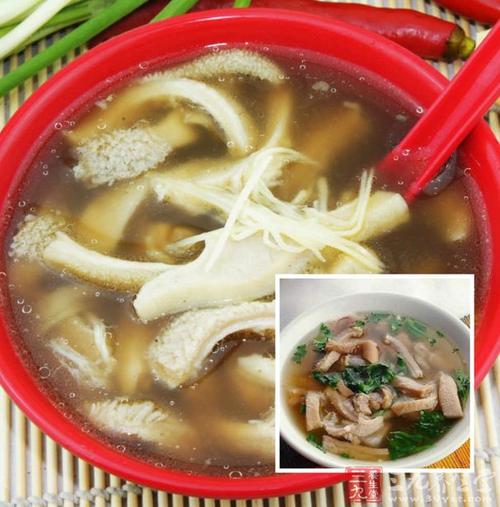 牛肚汤的做法 美味营养的川式清汤牛肚火锅