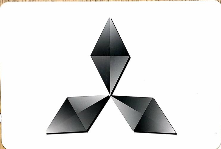 三菱:三个菱形