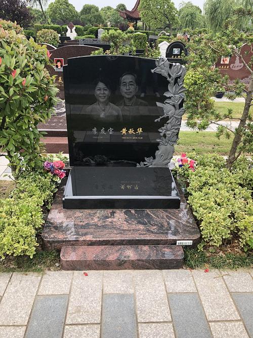 四川公墓墓碑呈个性艺术化人像影雕墓碑逐渐受欢迎
