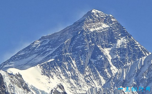 世界十大高峰珠穆朗玛峰高8844米