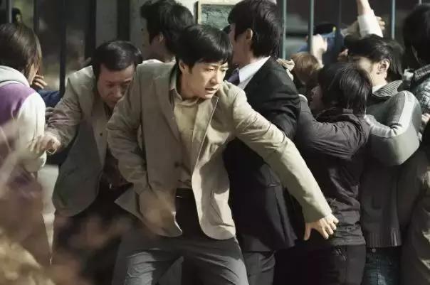 最全盘点近年来韩国灾难电影,经典好看釜山行,流感