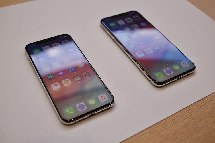 苹果公司刚刚发布了iphone xs和xs max两款手机.