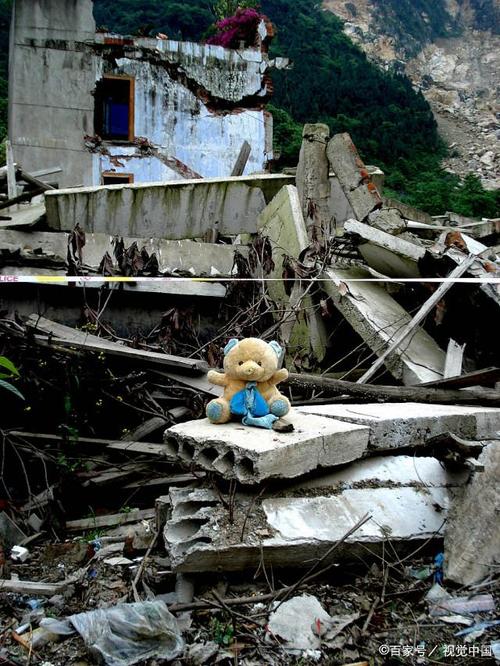 十五年前的今天,2008年5月12日14时28分,汶川特大地震,让无数生命在一