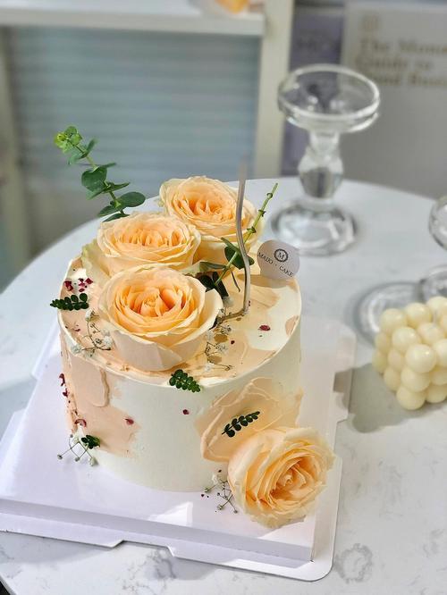 香槟玫瑰鲜花蛋糕