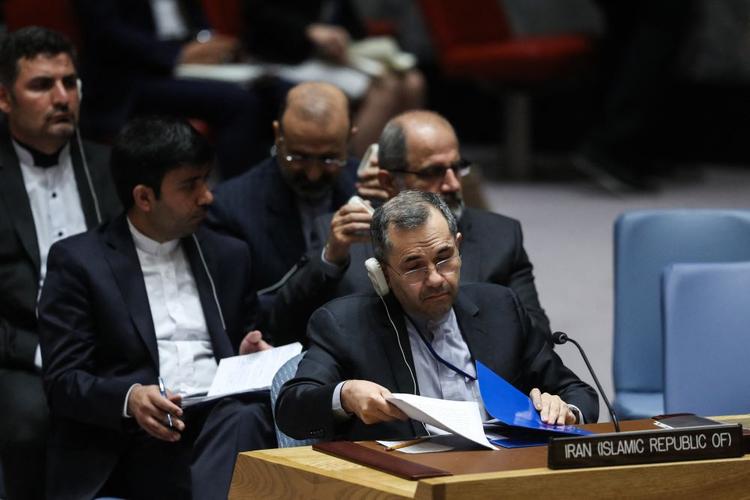 联合国解除对伊朗制裁