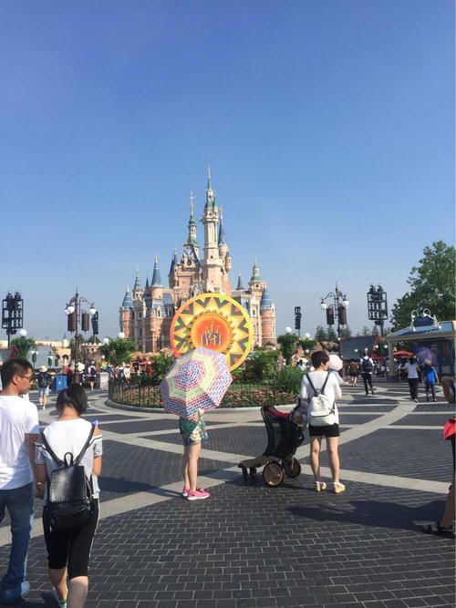 【 上海迪士尼乐园 · 2天1晚】住上海浦东绿地假日酒店(近上海迪士尼