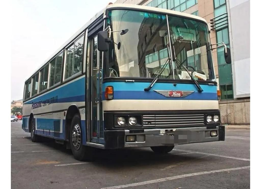 80年代初进口的日野rc系列大客车.搭载er200最大功率2 - 抖音