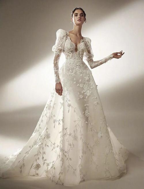 西班牙国宝级婚纱品牌pronovias旗下高定婚纱,看了想结婚系列