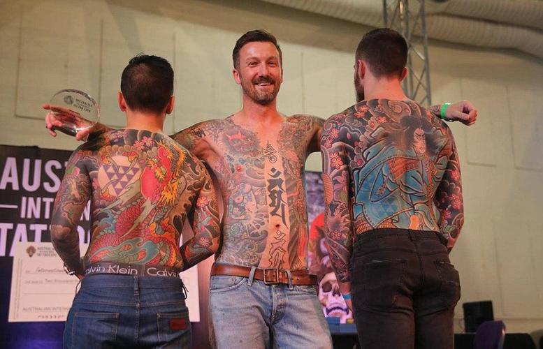 模特全身布满纹身澳大利亚纹身博览会开幕全球数百艺术家献艺组图