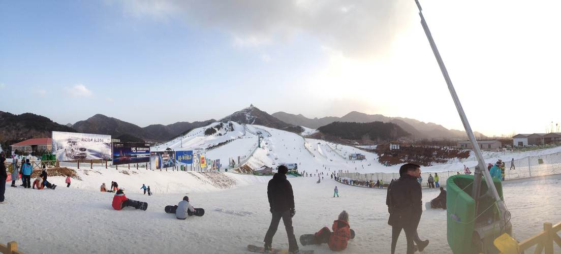 中国最大的室外滑雪场在哪里