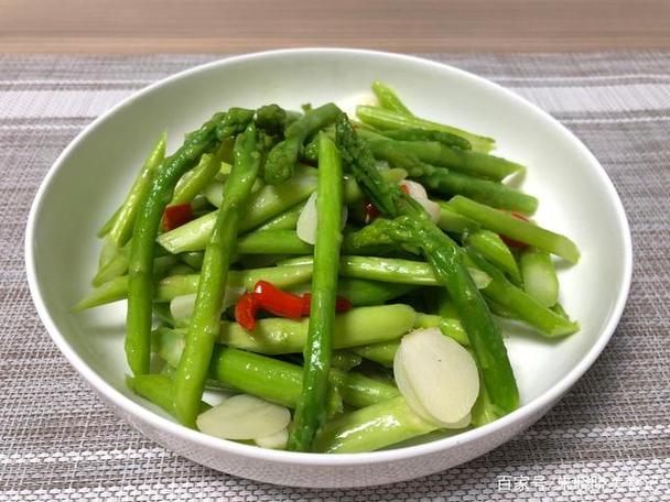 清炒芦笋,简单易做,营养健康美味减脂菜!