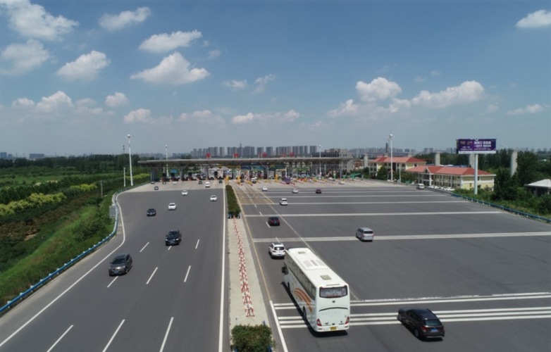 郑州机场改扩建高速公路_道路工程_河南省交通规划设计研究院股份有限