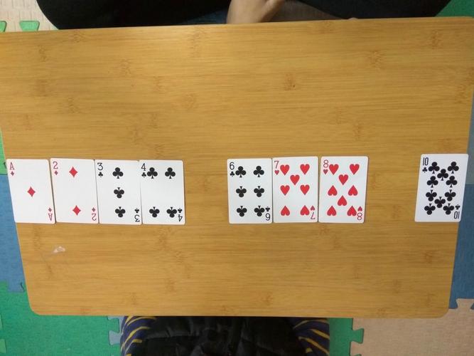 【亲子时刻 】中心幼大班益智游戏:玩转扑克牌