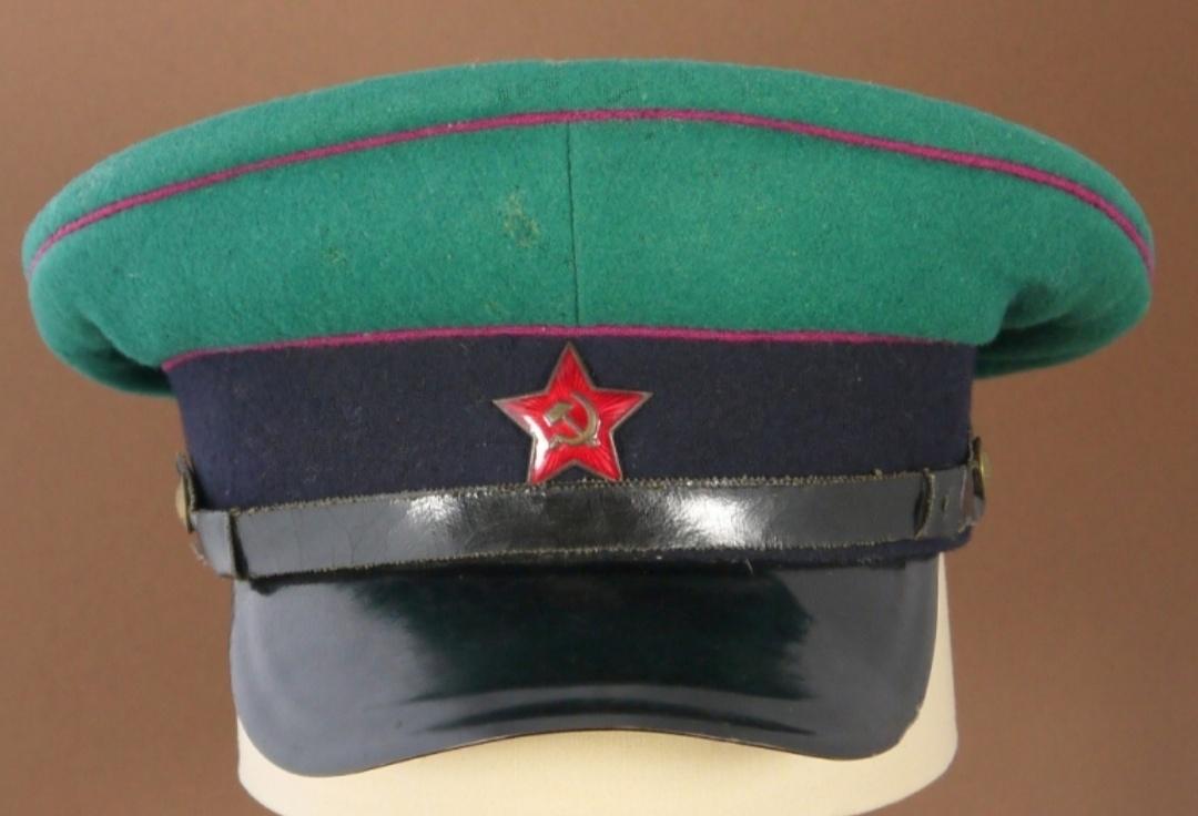 苏联边防军,各个时期不同的军帽