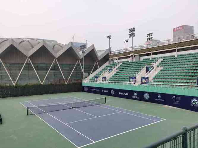 广州奥体网球中心订场地多少钱