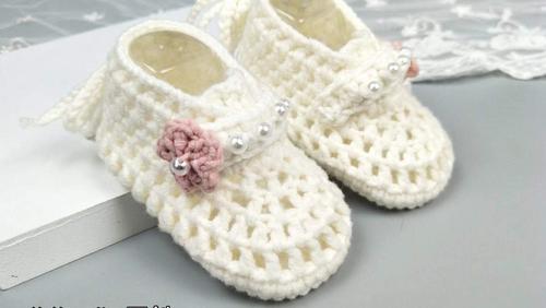 婴儿手织毛线鞋教程
