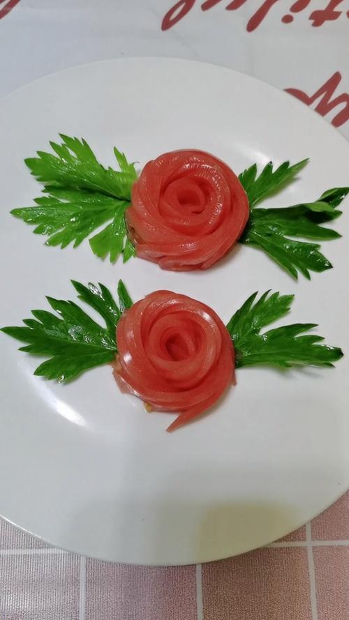 一个西红柿切两朵玫瑰花,今天大厨教会你