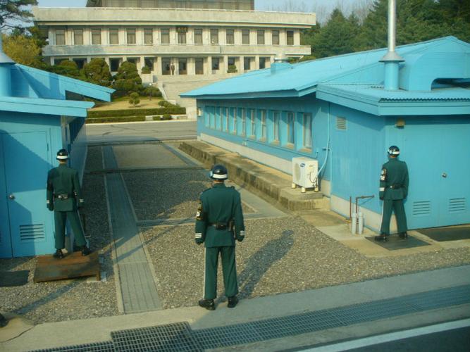 朝韩三八线:最让人神经紧张的边界