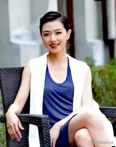 万茜,中国内地女演员,歌手