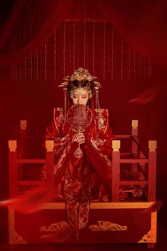 中式古风仪式感婚纱照醉婚宴闹洞房