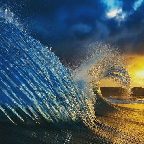 原创震撼!2018年最气势磅礴的15幅海洋摄影作品