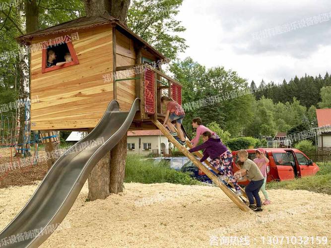 厂家定制新型丛林树屋特色儿童攀爬树屋创意观景树屋空中木屋