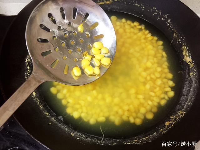 煮玉米放盐起什么作用