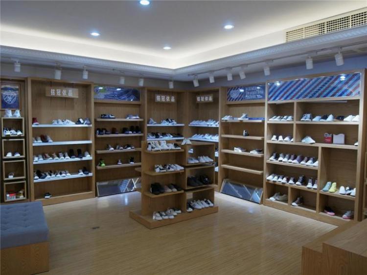 温州市铭越鞋业有限公司引领女士鞋的新潮流
