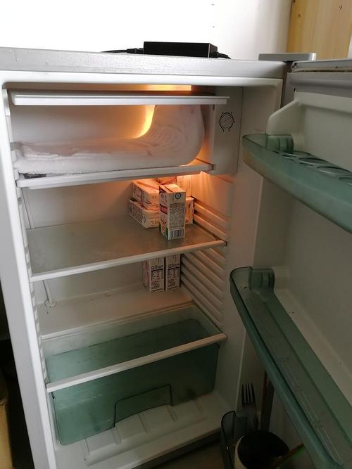 一台冰箱原价6000元